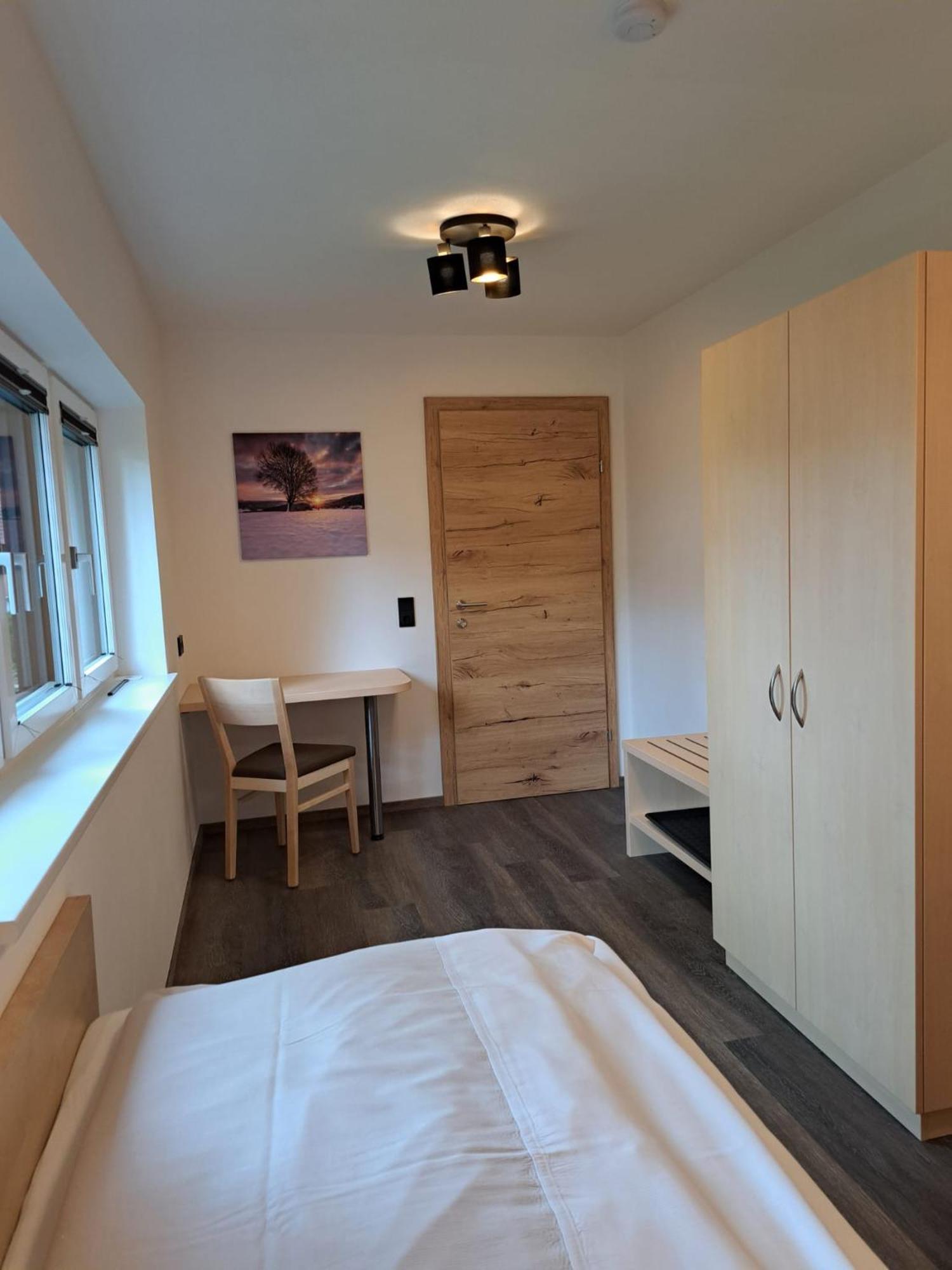 Gasthof Knappenwirt Mariahof Bagian luar foto